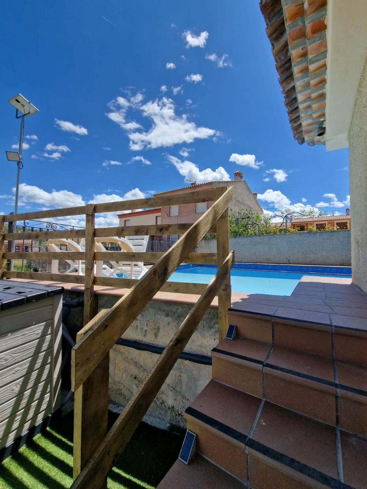 Dulces-piscina Privada